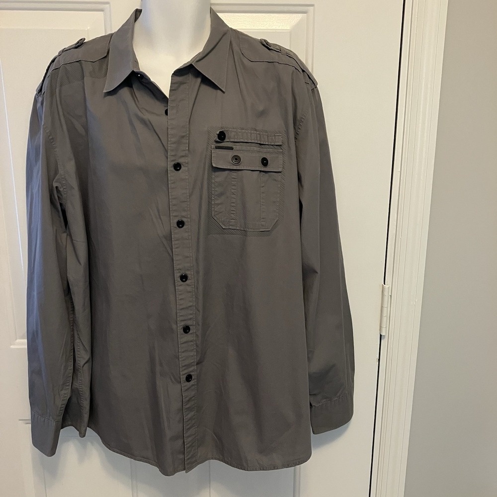 Marc Ecko Cut & Sew NYC Sz 2XL XXL Men's Button Up Utility Shirt Epaulets Gray‎